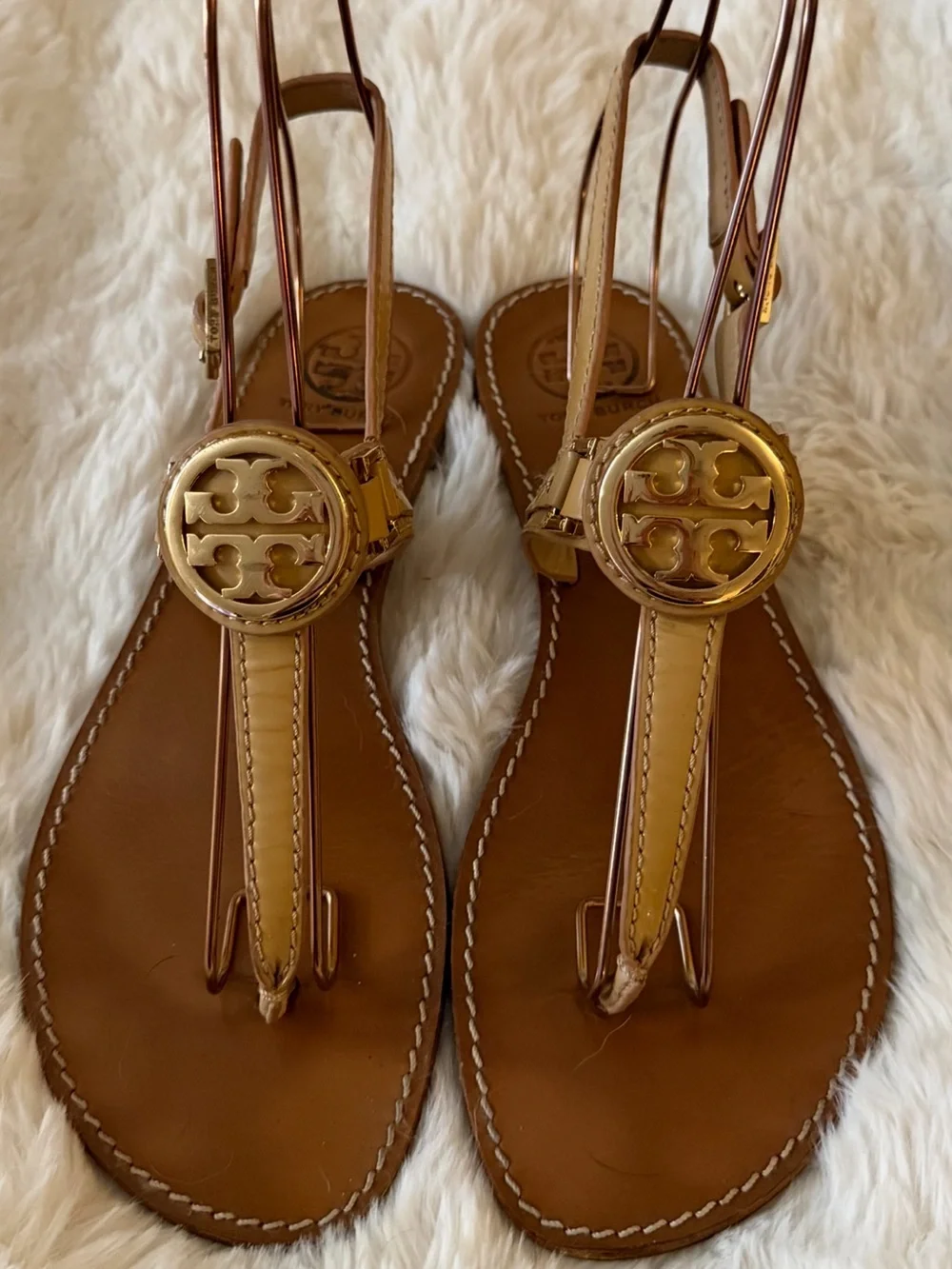 Tory Burch size 9 Brown and Tan Leather and classic gold TB Logo Thong Sandals